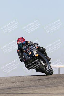 media/Nov-04-2024-Lets Ride (Mon) [[79339e1933]]/B Group/1140am (Outside Grapevine)/